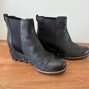Sorel: Lea Wedge Leather Ankle Boots Waterproof: Black: Size 8.5